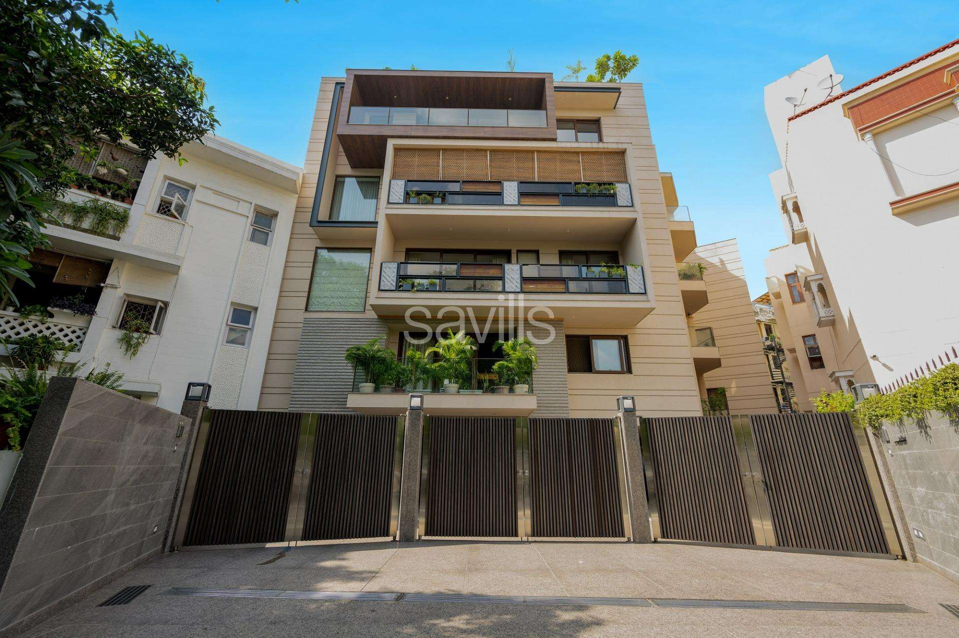 Exquisite Third Floor with Terrace, Jor Bagh, Central Delhi, Delhi